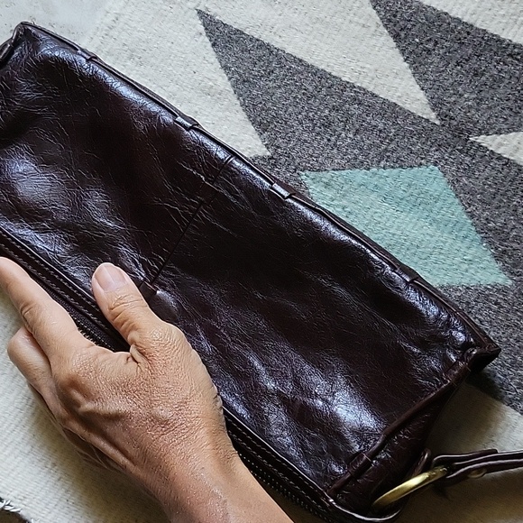 Trina Turk clutch leather hi-quality designer statement purse bag - Picture 8 of 13